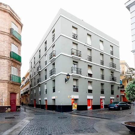 Little Sopranis Little * Cádiz